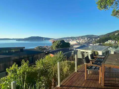 The Perfect Stop Over Wellington Eksteriør bilde